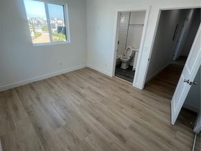 1128 Ardmore, Los Angeles CA 90006