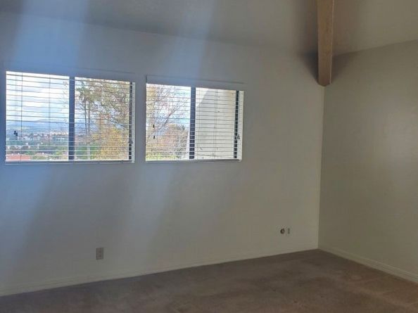 16130 Avenida Venusto 21, San Diego CA 92128