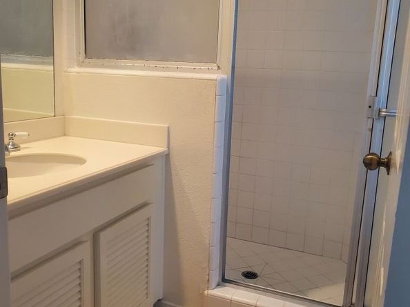 16130 Avenida Venusto 21, San Diego CA 92128