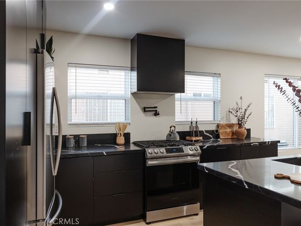 6418 3rd Avenue, Los Angeles CA 90043