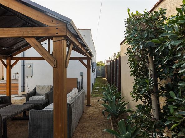 6418 3rd Avenue, Los Angeles CA 90043