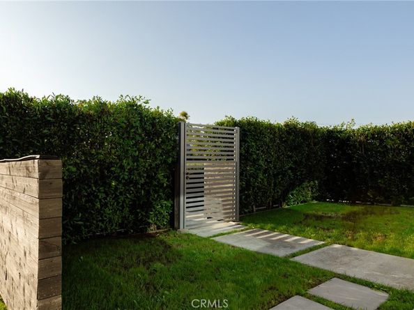 6418 3rd Avenue, Los Angeles CA 90043