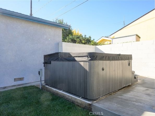 22951 Walnut Street, Torrance CA 90501
