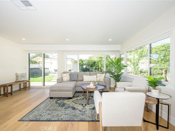 22951 Walnut Street, Torrance CA 90501