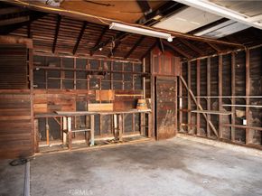 9726 Kauffman Avenue, South Gate CA 91355