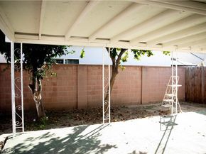 9726 Kauffman Avenue, South Gate CA 91355