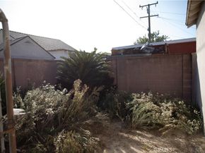 9726 Kauffman Avenue, South Gate CA 91355