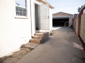 9726 Kauffman Avenue, South Gate CA 91355