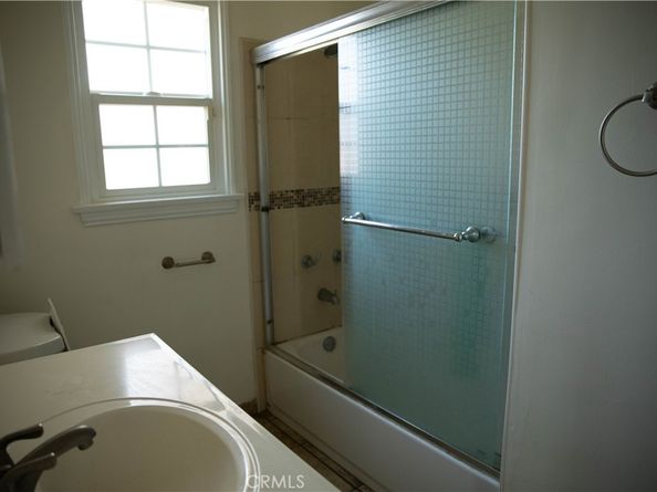 9726 Kauffman Avenue, South Gate CA 91355