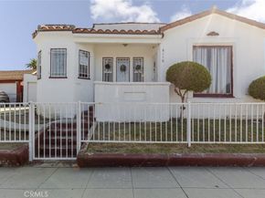 8110 S Halldale Avenue, Los Angeles CA 90047