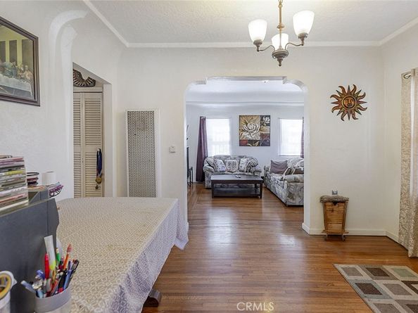 8110 S Halldale Avenue, Los Angeles CA 90047