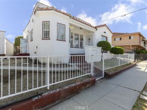 8110 S Halldale Avenue, Los Angeles CA 90047