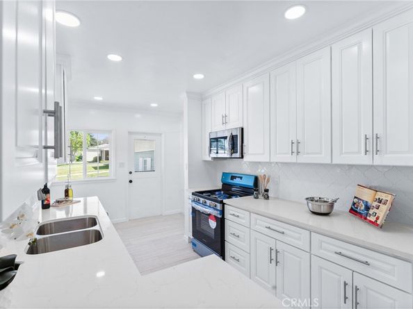 7932 Rhea Vista Drive, Whittier CA 90602
