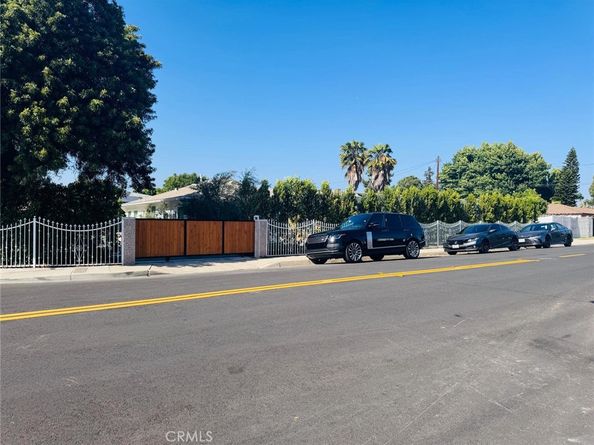 524 S Astell Avenue, West Covina CA 91790