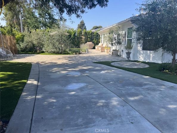 524 S Astell Avenue, West Covina CA 91790