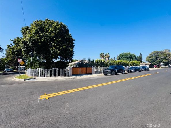524 S Astell Avenue, West Covina CA 91790