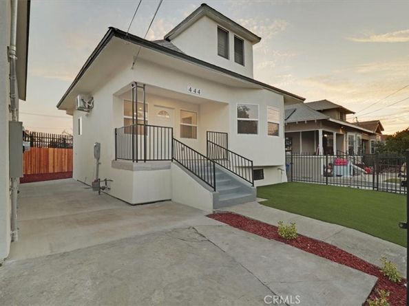 444 E 31st Street, Los Angeles CA 90011