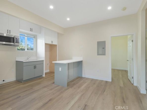 444 E 31st Street, Los Angeles CA 90011