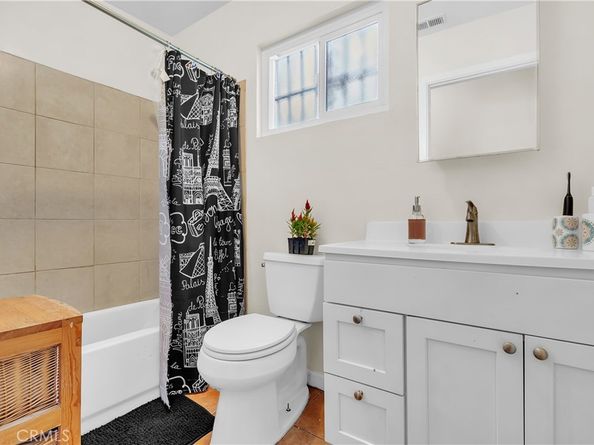 2115 E 114th Street, Los Angeles CA 90059