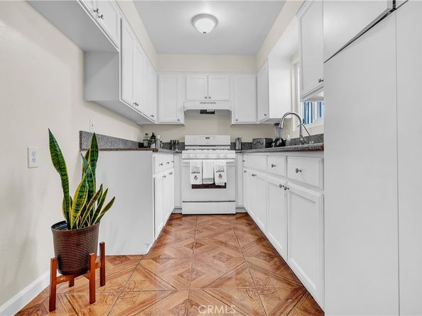 2115 E 114th Street, Los Angeles CA 90059