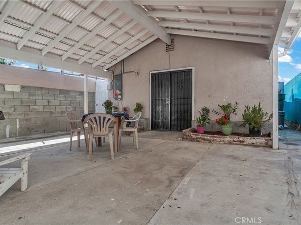 2115 E 114th Street, Los Angeles CA 90059