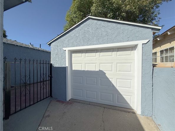 2703 W 132nd Street, Los Angeles CA 90059