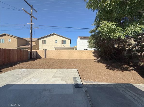 2703 W 132nd Street, Los Angeles CA 90059