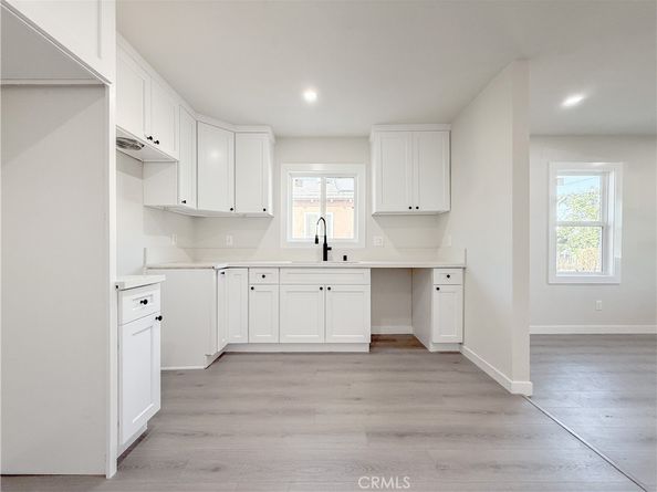 9323 Beach Street, Los Angeles CA 90002