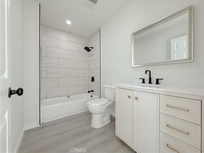 9323 Beach Street, Los Angeles CA 90002
