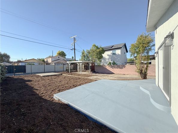 9323 Beach Street, Los Angeles CA 90002