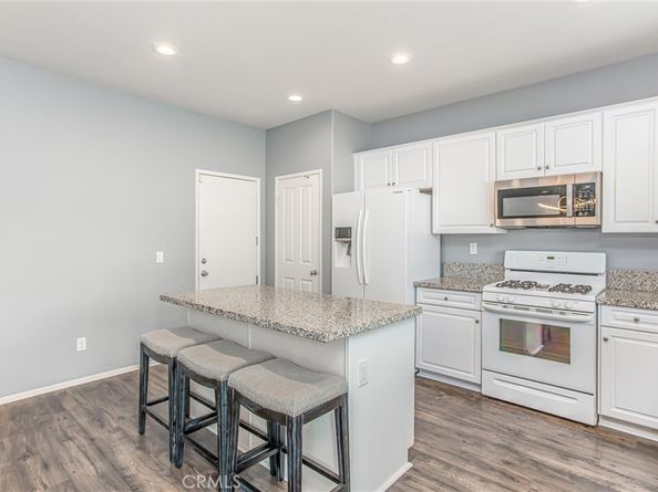 2461 E Colchester, Ontario CA 91761