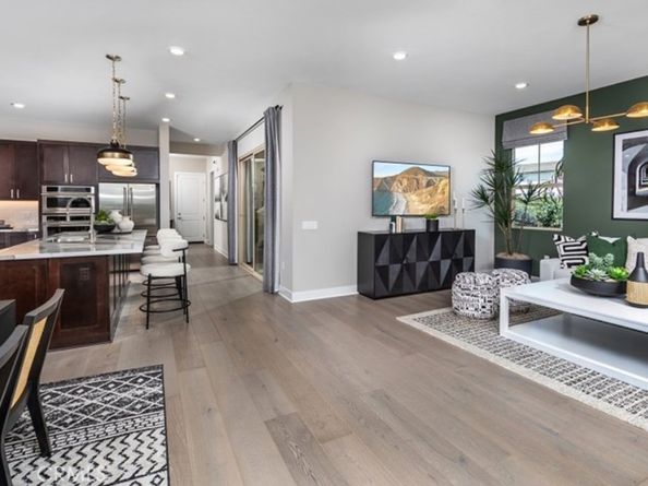 669 Beacon, Irvine CA 92618