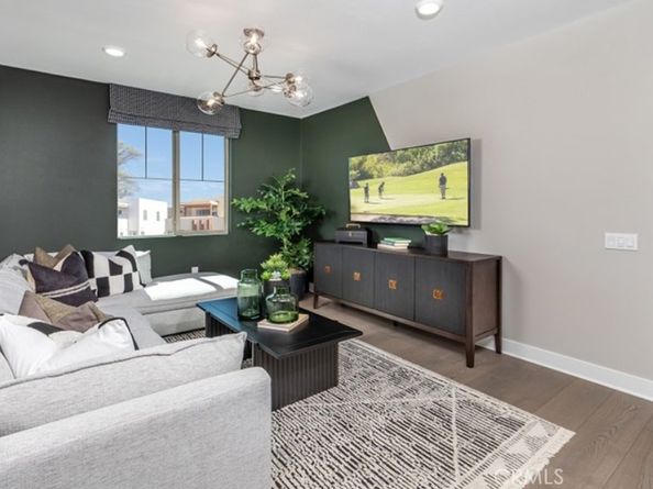 669 Beacon, Irvine CA 92618