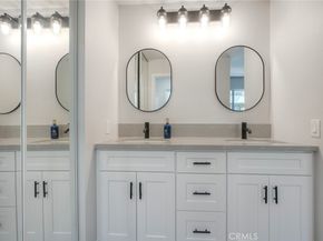 149 W Glaucus D, Encinitas CA 92024