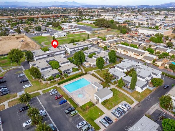 11321 Parkgreen 102, Garden Grove CA 92843