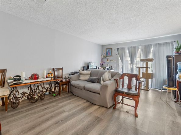 11321 Parkgreen 102, Garden Grove CA 92843
