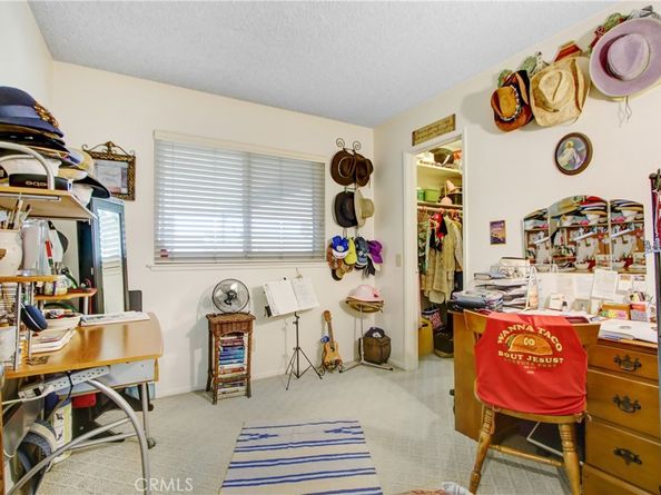 1546 E Redwood Avenue, Ontario CA 91762