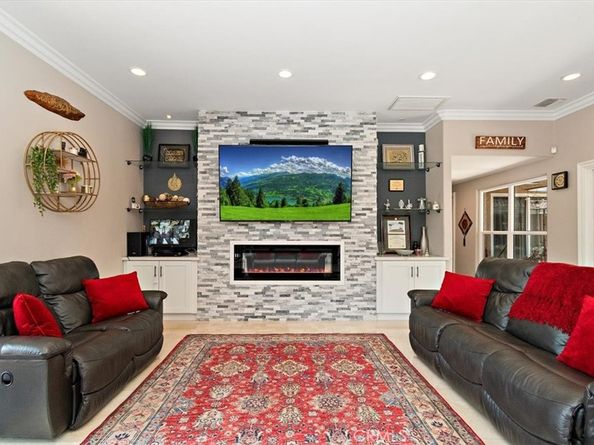 2335 N San Antonio Avenue, Upland CA 91784