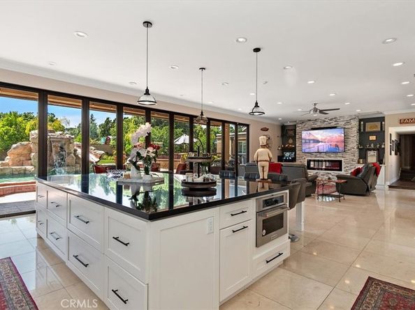 2335 N San Antonio Avenue, Upland CA 91784