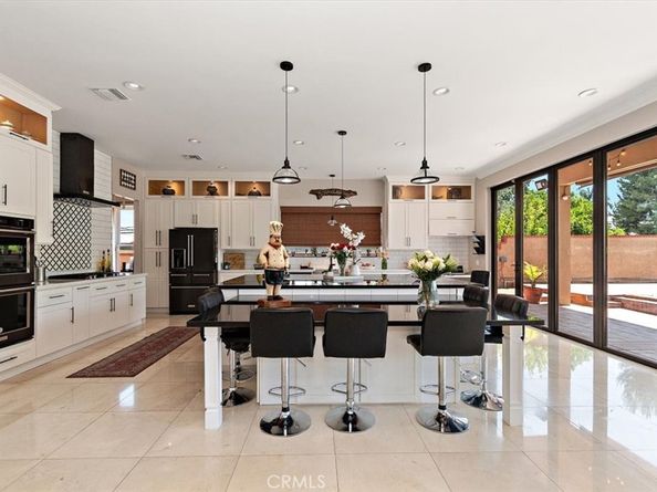 2335 N San Antonio Avenue, Upland CA 91784