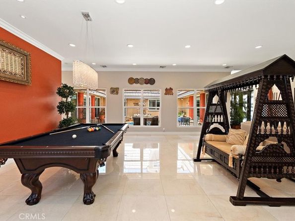 2335 N San Antonio Avenue, Upland CA 91784