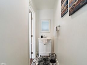 2335 N San Antonio Avenue, Upland CA 91784