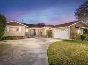 549 California, Claremont CA 91711