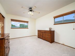 549 California, Claremont CA 91711