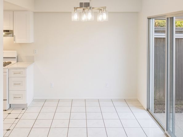 1604 S Mountain Avenue D, Ontario CA 91762