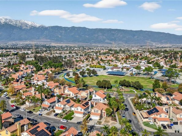 13632 Kings Canyon Court, Fontana CA 92336