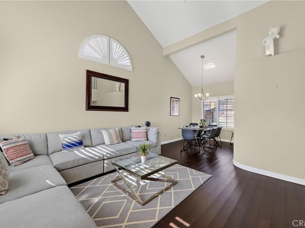 13632 Kings Canyon Court, Fontana CA 92336