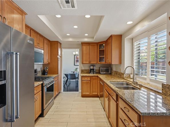 13632 Kings Canyon Court, Fontana CA 92336