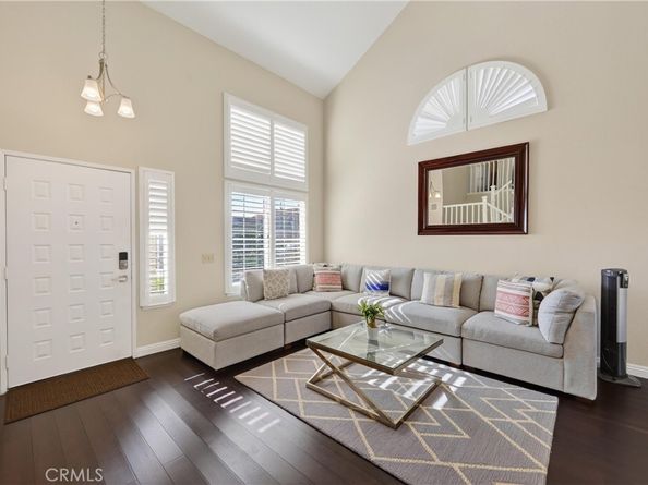 13632 Kings Canyon Court, Fontana CA 92336