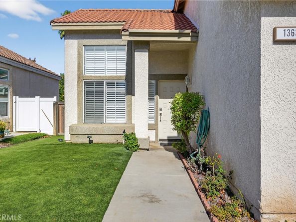 13632 Kings Canyon Court, Fontana CA 92336